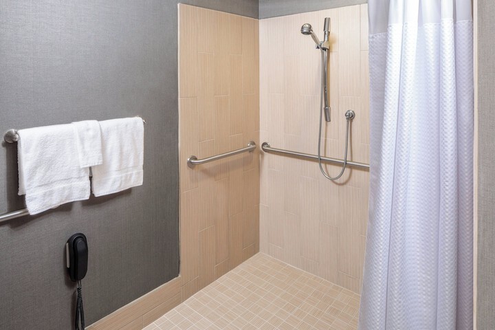 Room 12 of 31