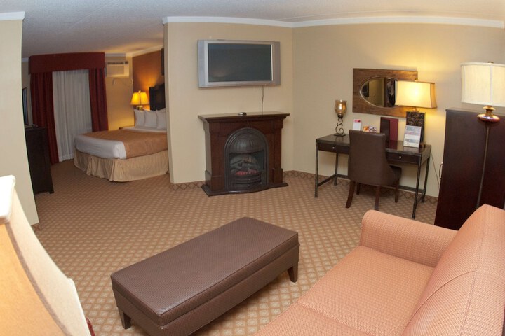 Room 14 of 19