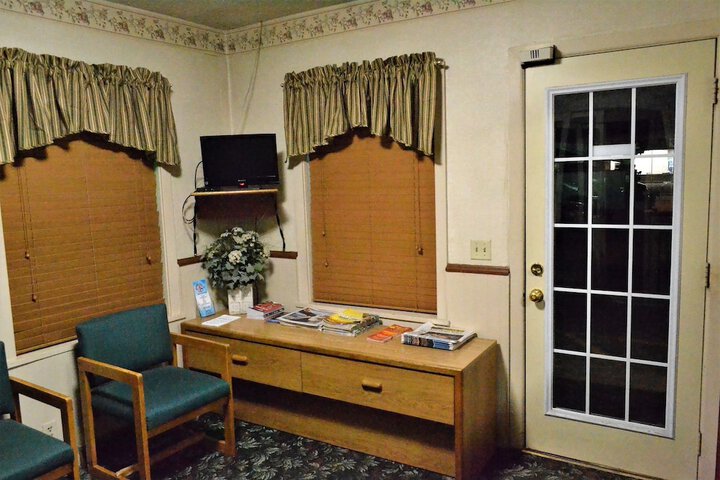 Hotel Interior 11 of 81
