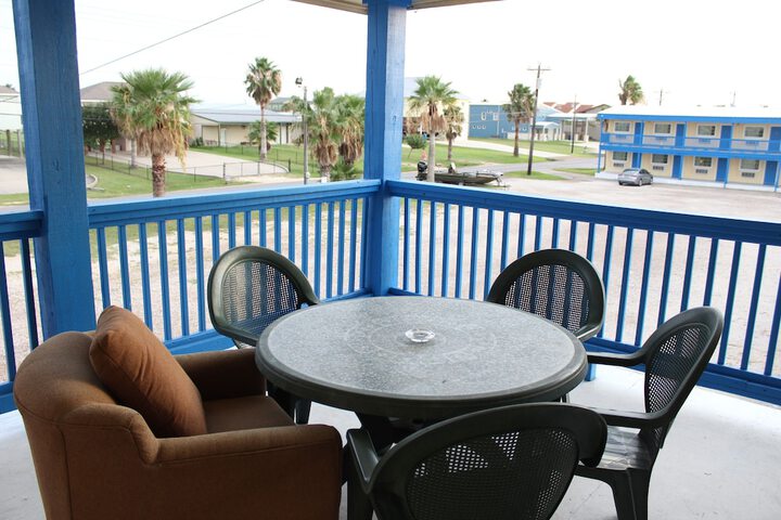 Terrace/Patio 50 of 54