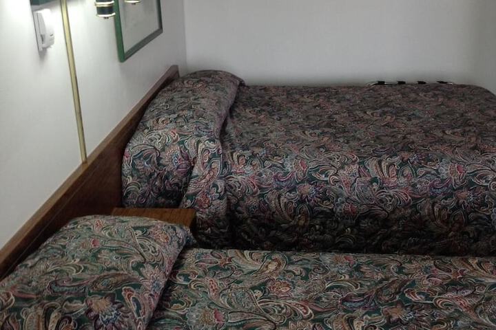 Room 22 of 47