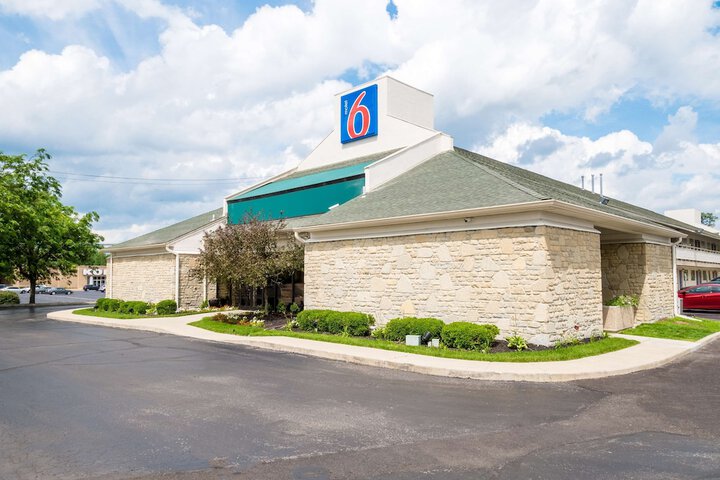 Hotel 11 of 82