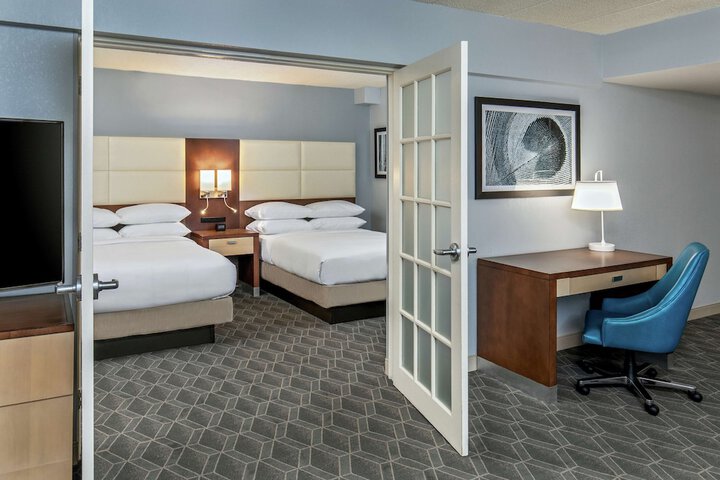 Room 19 of 42