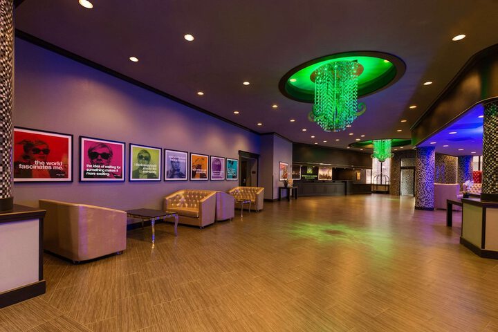 Hotel Interior 5 of 38