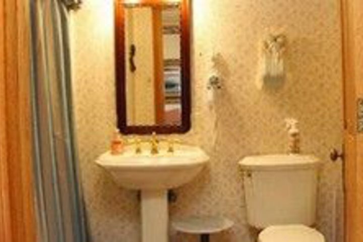 The Hurst House Bed and Breakfast