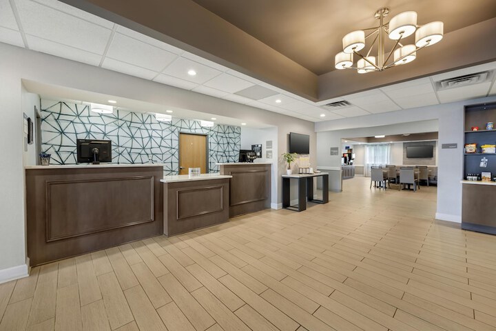 Best Western Brockport Inn & Suites