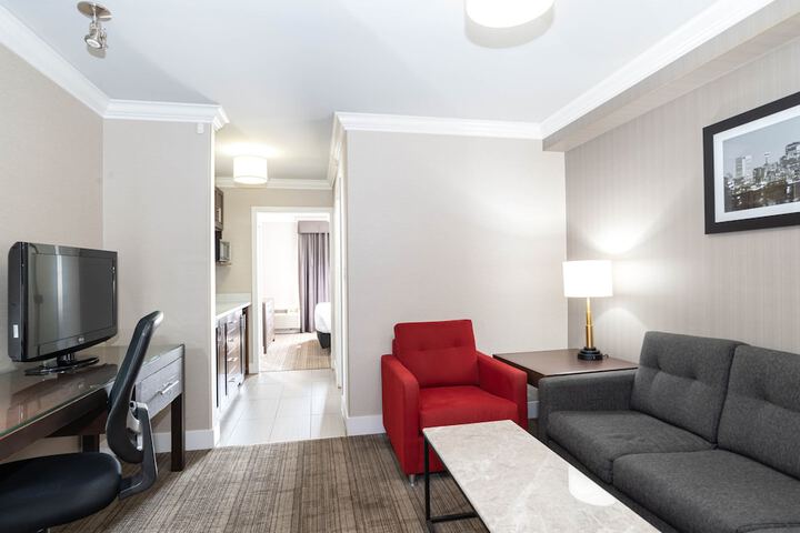 Room 40 of 78