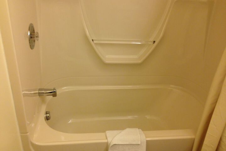 Petawawa River Inn and Suites
