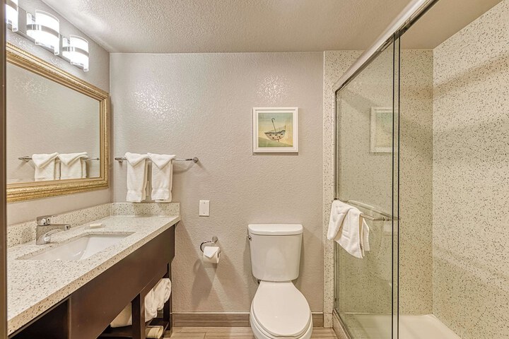 Room 122 of 150