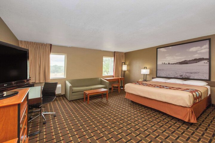 Room 18 of 20