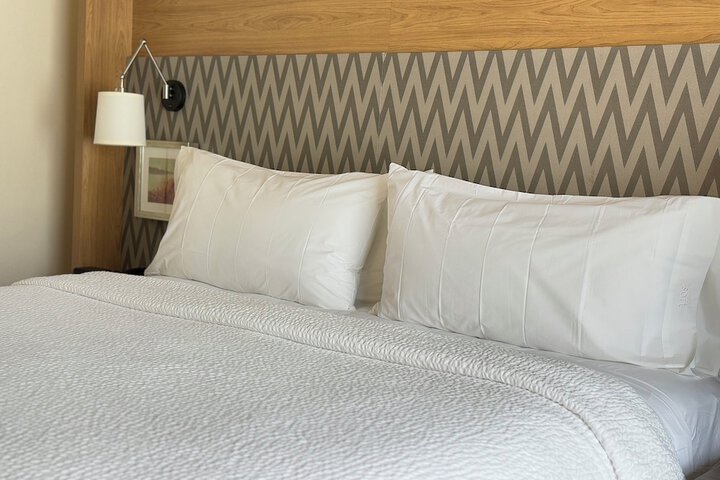 Holiday Inn & Suites Fayetteville W-Fort Bragg Area by IHG