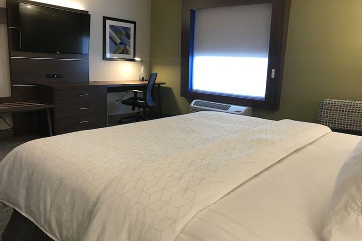 Room 14 of 31