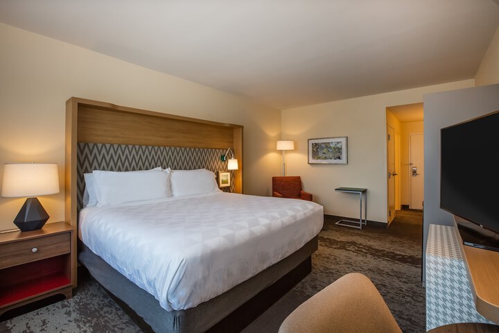 Room 14 of 52