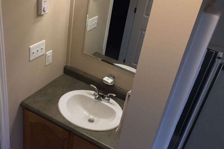 Room 19 of 46