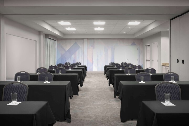 Hilton Garden Inn Lafayette / Cajundome