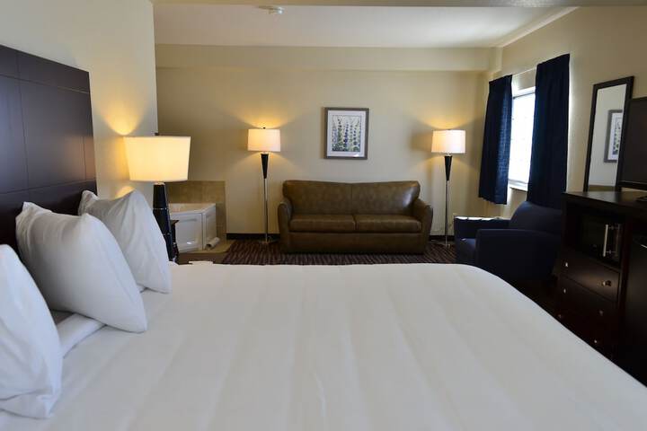 Room 90 of 106