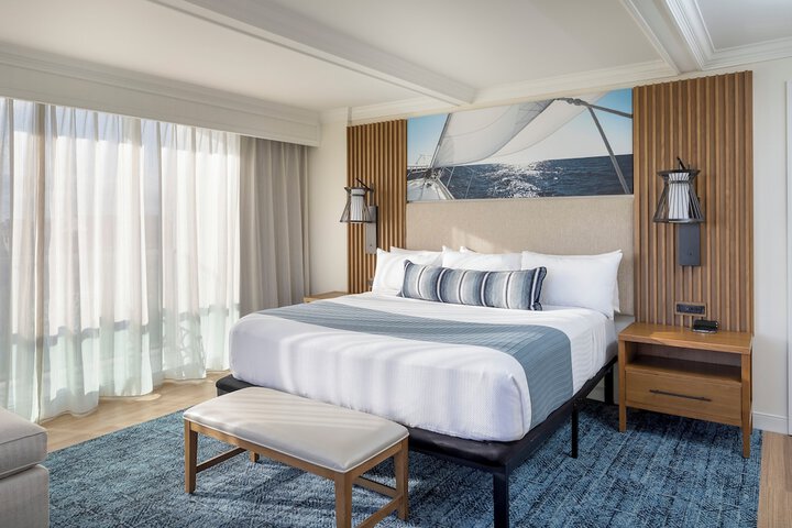 Room 27 of 118