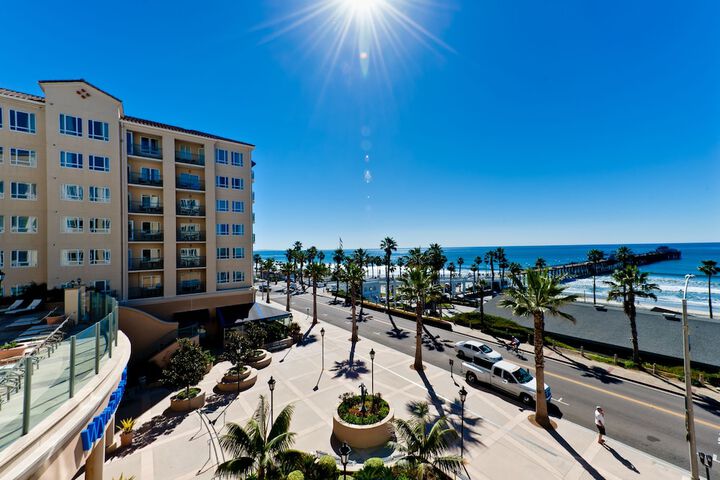 Club Wyndham Oceanside Pier