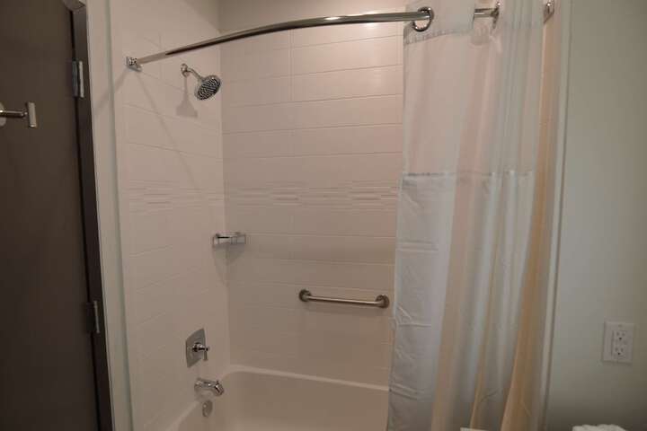 Room 34 of 42