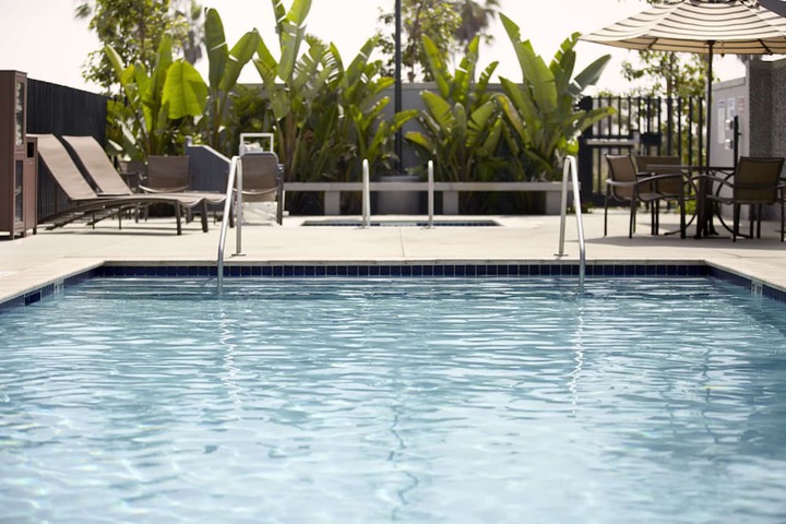 Pool 2 of 14