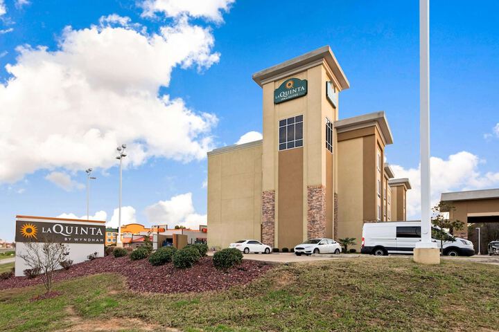 La Quinta Inn & Suites by Wyndham West Monroe