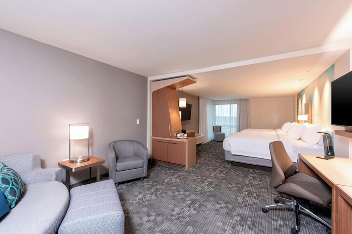 Courtyard by Marriott Cleveland Elyria