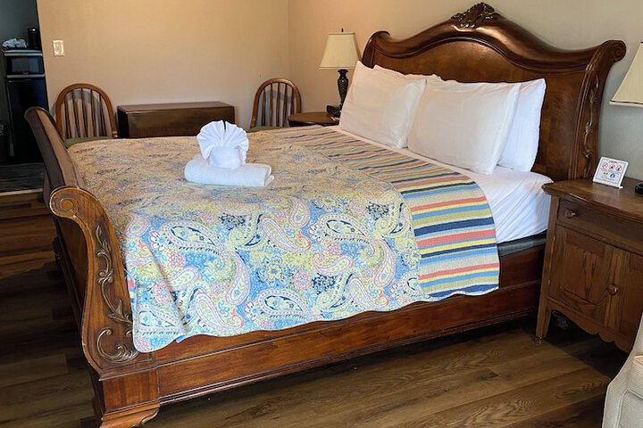 Scarborough Inn