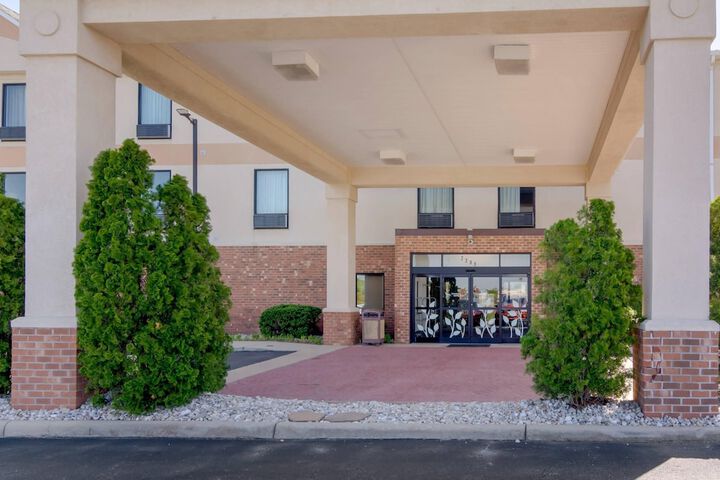 Sleep Inn & Suites Prince George near Fort Lee