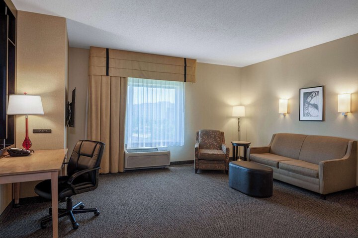 Wyndham Noblesville