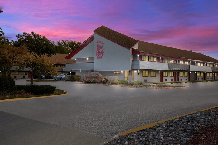 Hotel 3 of 35