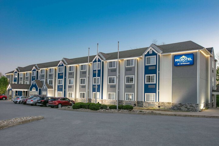 Hotel 2 of 34