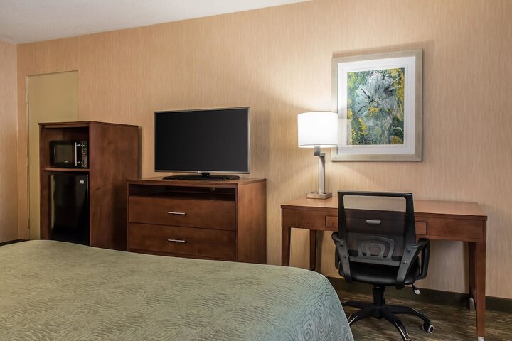 Room 36 of 54
