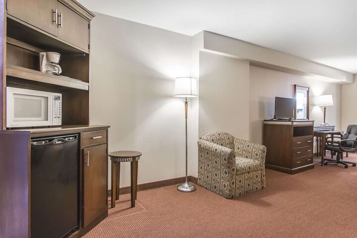 Room 29 of 37