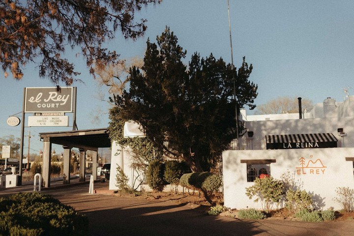 Hotel 11 of 80