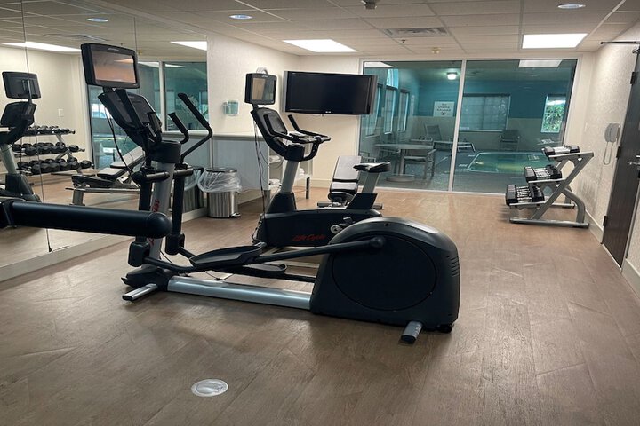 Holiday Inn Express Hotel & Suites Ashtabula-Geneva by IHG