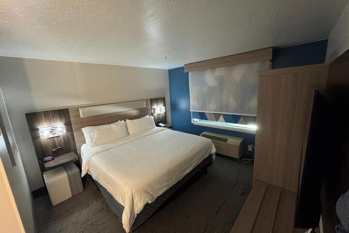 Holiday Inn Express & Suites Sandy - South Salt Lake City by IHG