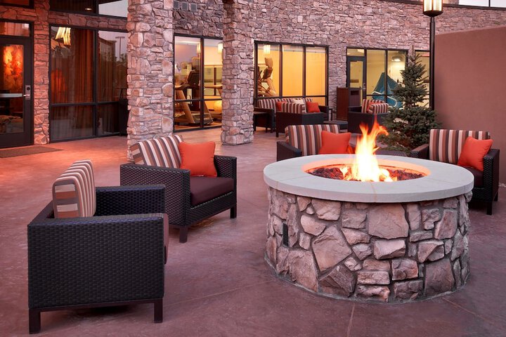 Courtyard Lehi at Thanksgiving Point