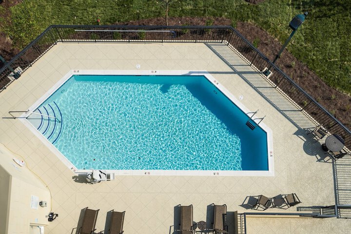 Pool 9 of 87