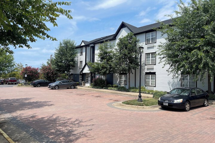 MainStay Suites Sterling near Dulles Town Center