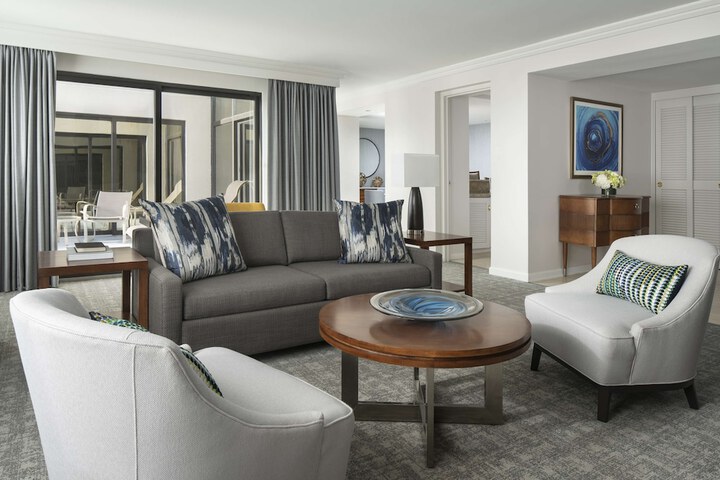 Room 40 of 115