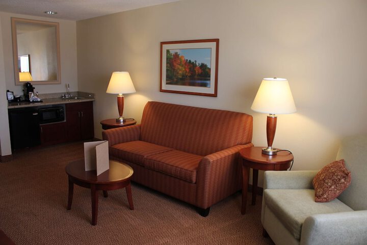Room 93 of 127