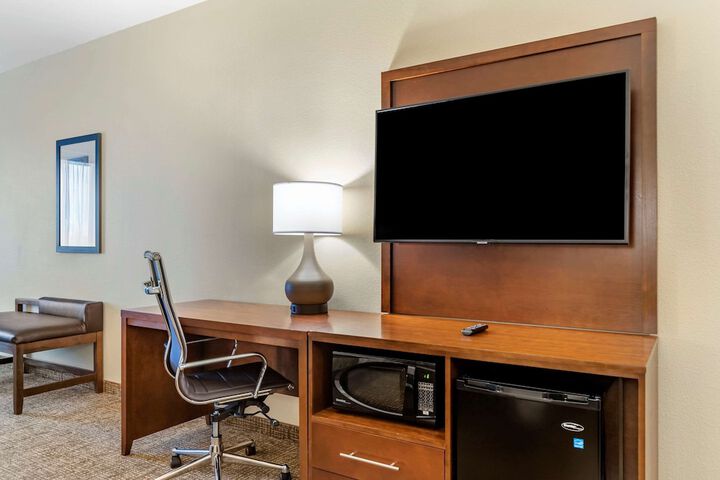 Room 16 of 35