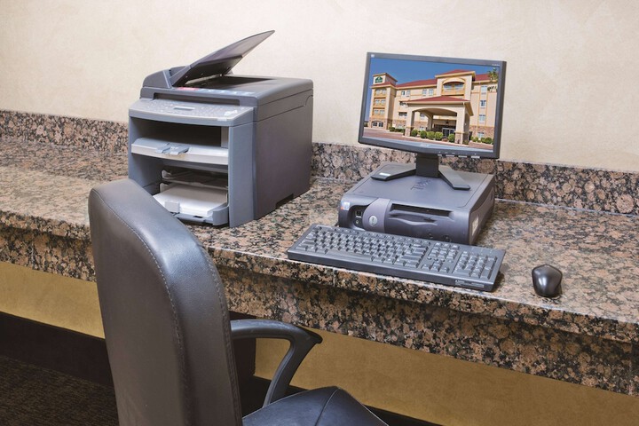 Business Center 22 of 22