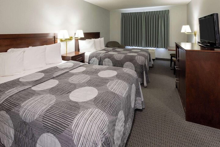 GrandStay Hotel & Suites Hastings