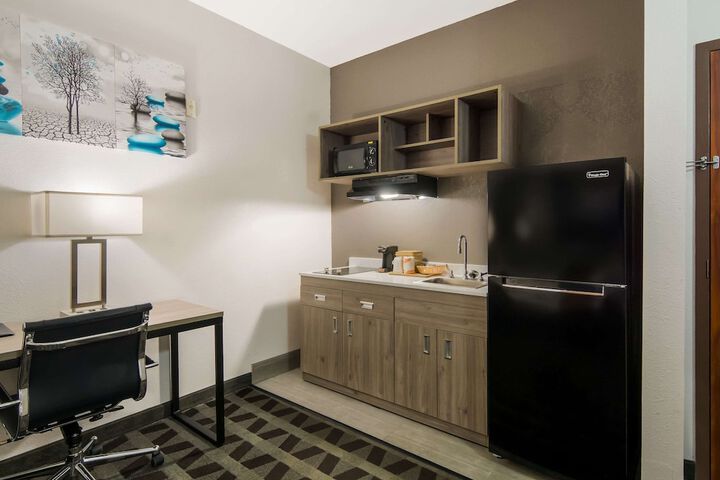 Room 22 of 47