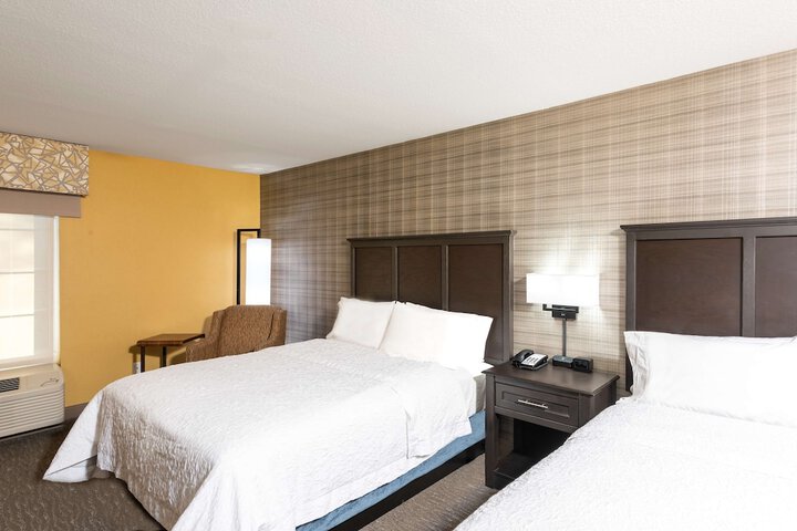 Hampton Inn Holland