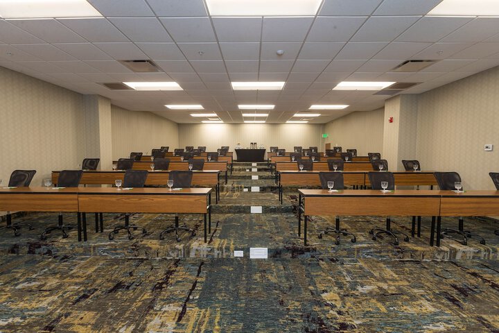 Holiday Inn Cleveland-S Independence by IHG