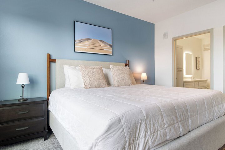 Landing Furnished Apartments near Lake Apopka