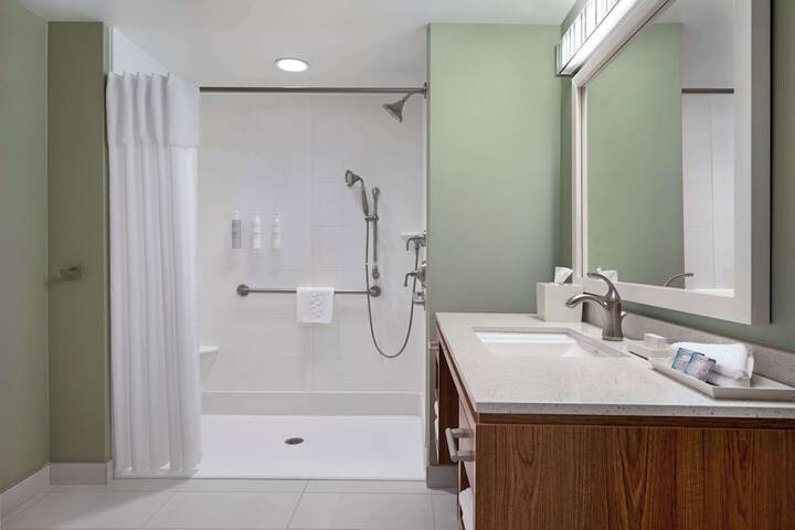 Home2 Suites by Hilton Joliet / Plainfield