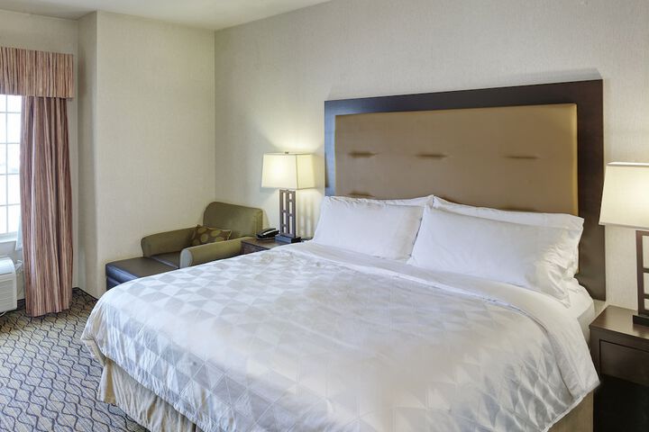 Holiday Inn West Yellowstone by IHG.